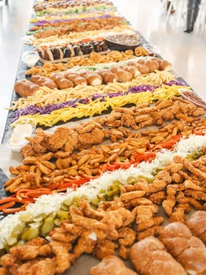 שולחן שוק בשרי